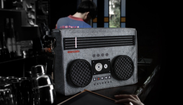 Umhängetasche Classic Radio